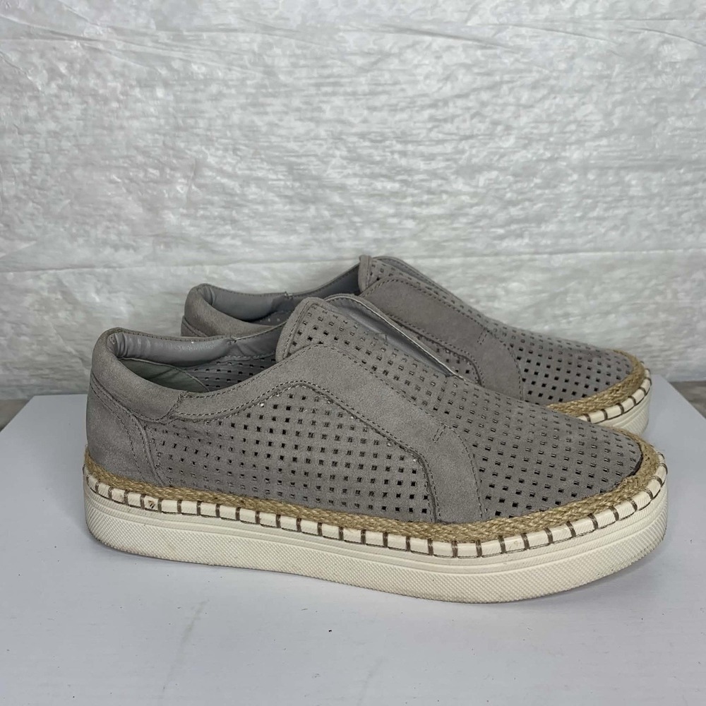 Comfort C EST. 1946 Women's Shoes Size 9M slip on elastic top band - light gray